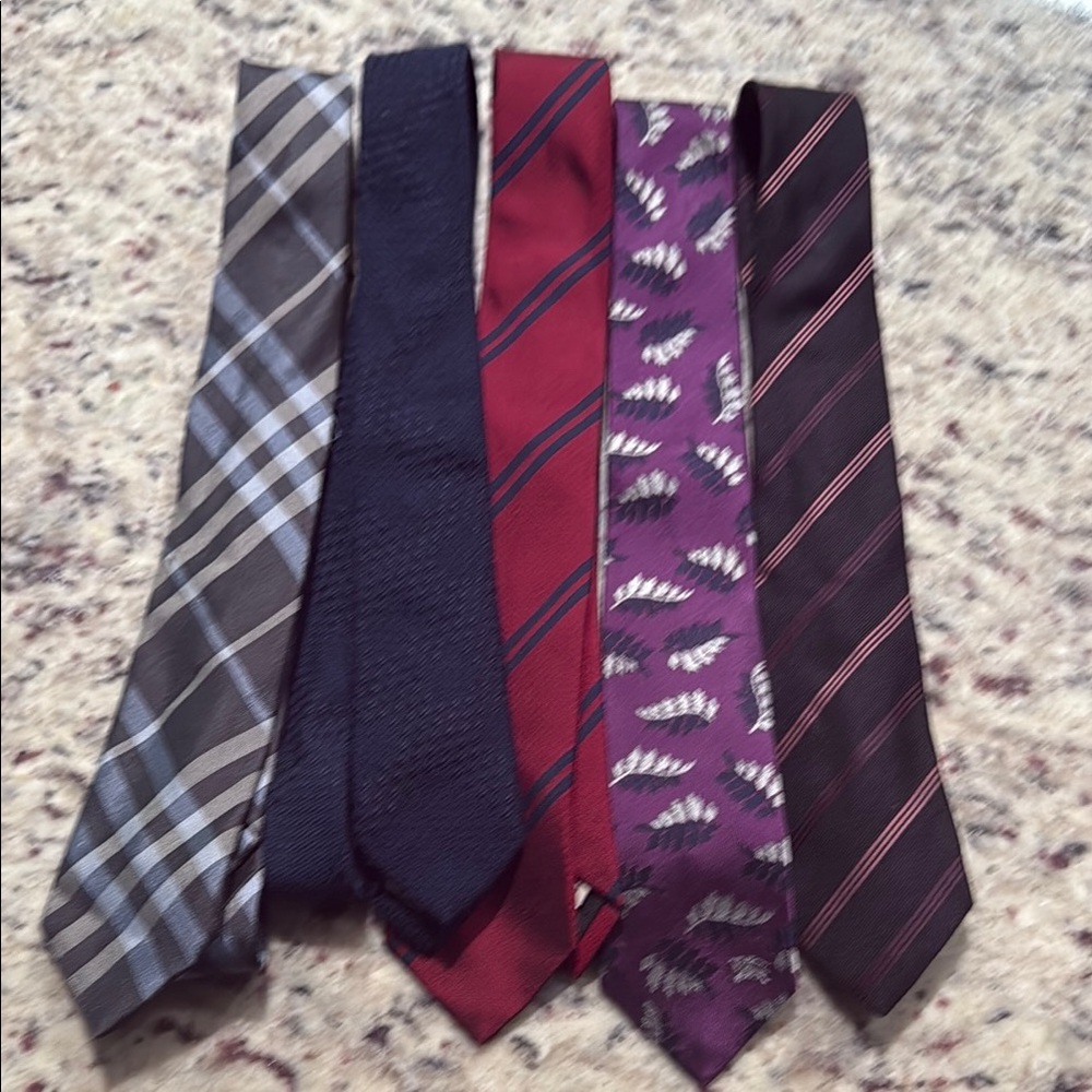 SOLD:Lot of 5 Slim Burberry Ties